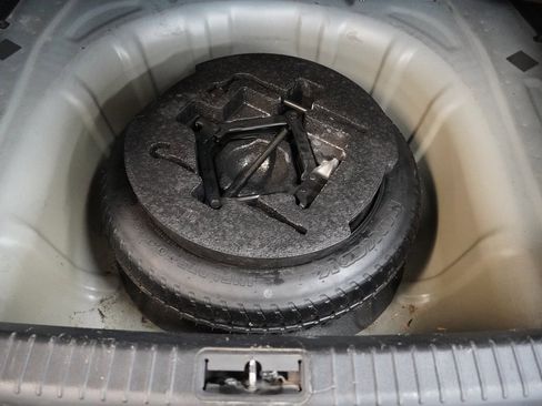 Used 2009 Hyundai Sonata GLS image 10