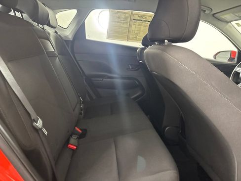 Used 2024 Hyundai Kona SEL AWD/4WD image 27