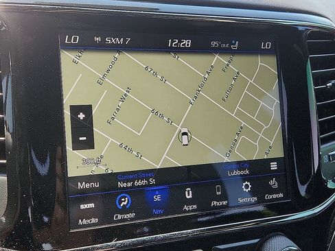 Used 2020 Jeep Grand Cherokee High Altitude RWD image 8