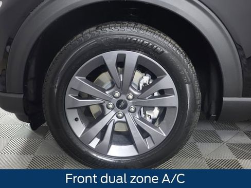 New 2026 Ford Explorer Active w/ Active Comfort Package AWD/4WD image 13