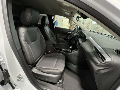 New 2025 Buick Encore GX Preferred w/ Advanced Technology Package image 26