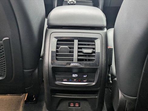 Used 2024 BMW X3 sDrive30i w/ Premium Package image 17