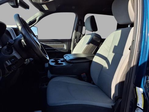 Used 2024 RAM 2500 Big Horn w/ Level 2 Equipment Group image 23