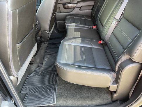 Used 2016 GMC Sierra 3500 Denali w/ Duramax Plus Package image 23