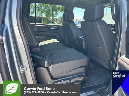 Used 2025 Chevrolet Suburban RST w/ Comfort Package AWD/4WD image 15