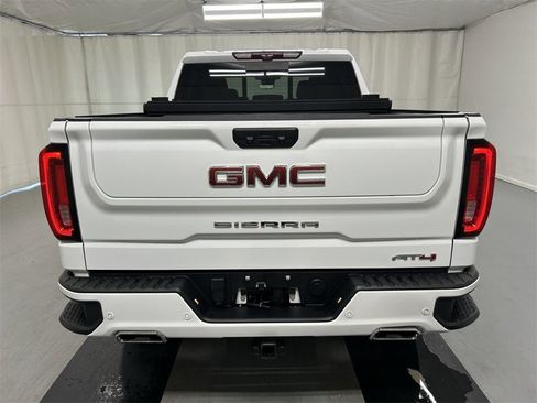 Used 2023 GMC Sierra 1500 AT4 w/ AT4 Premium Package image 20