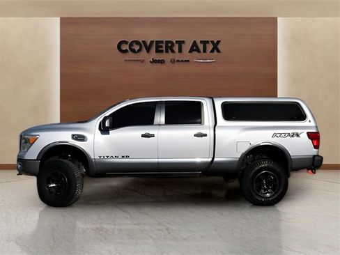 Used 2017 Nissan Titan PRO-4X image 2