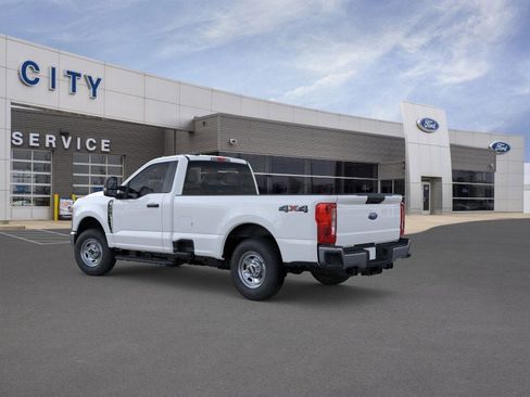 New 2026 Ford F250 XL w/ XL Chrome Package AWD/4WD image 6