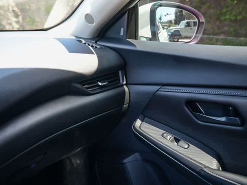 Used 2025 Nissan Sentra S image 21