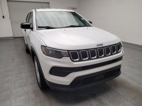 Used 2023 Jeep Compass Sport AWD/4WD image 14