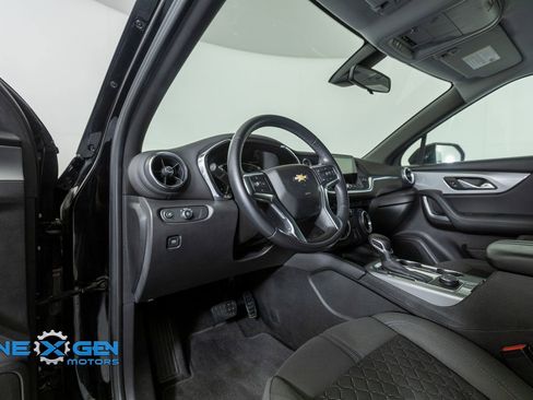 Used 2020 Chevrolet Blazer LT FWD image 10