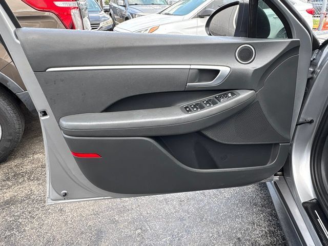 Used 2021 Hyundai Sonata SE FWD image 21