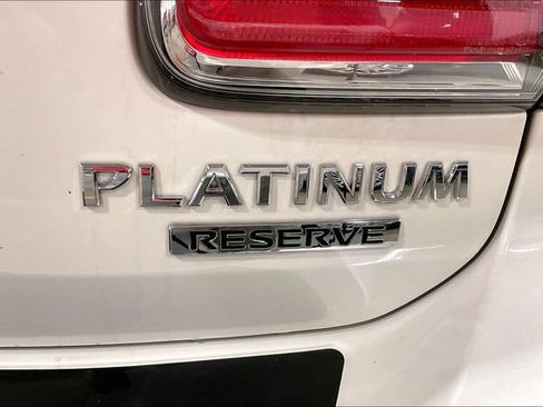Used 2020 Nissan Armada Platinum w/ Platinum Reserve Package image 8