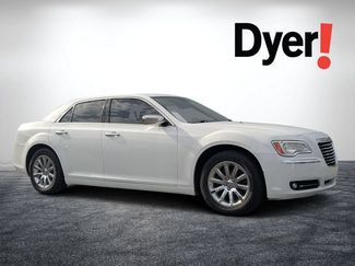 Used 2014 Chrysler 300 C RWD video 1