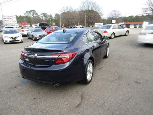 Used 2016 Buick Regal image 8