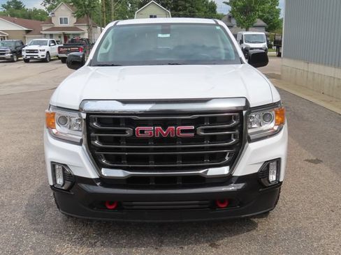 Used 2022 GMC Canyon AT4 w/ Trailering Package AWD/4WD image 12