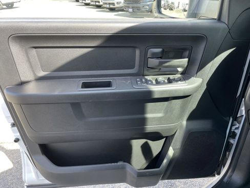New 2026 RAM 3500 Tradesman AWD/4WD image 31