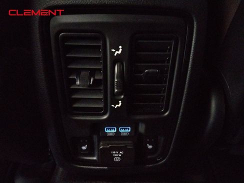 Used 2023 Dodge Durango Citadel image 38