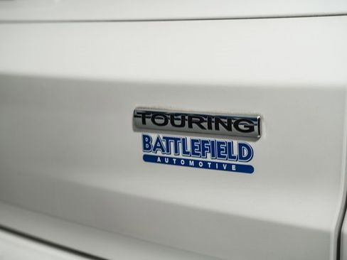 Used 2015 Honda CR-V Touring image 7