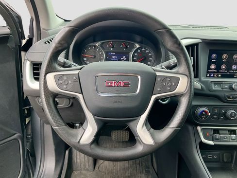 Used 2023 GMC Terrain SLE w/ Driver Convenience Package FWD image 11