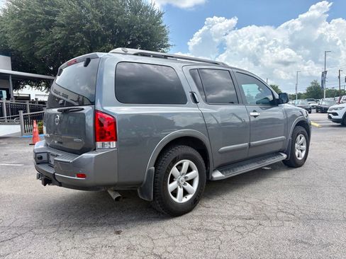 Used 2015 Nissan Armada SV RWD image 3