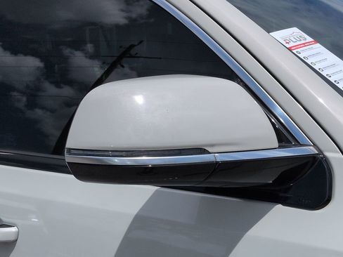 Used 2022 Jeep Wagoneer Series III w/ Premium Group I RWD image 12