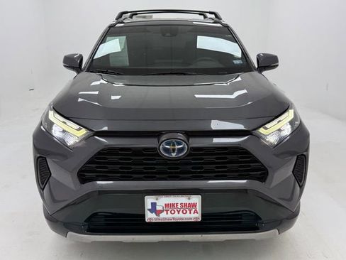 Used 2023 Toyota RAV4 SE AWD/4WD image 3