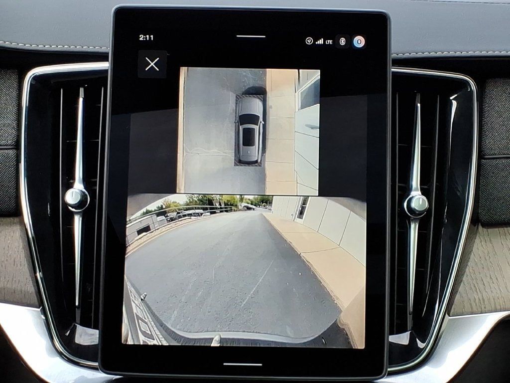 Certified 2026 Volvo XC90 B6 Ultra AWD/4WD image 18