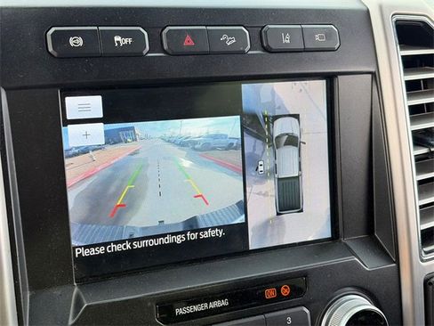 Used 2020 Ford F250 Platinum w/ FX4 Off-Road Package image 18