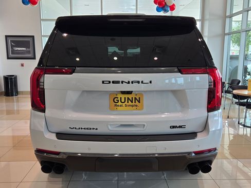 New 2026 GMC Yukon Denali Ultimate AWD/4WD image 6