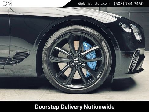 Used 2021 Bentley Continental GT AWD/4WD image 52