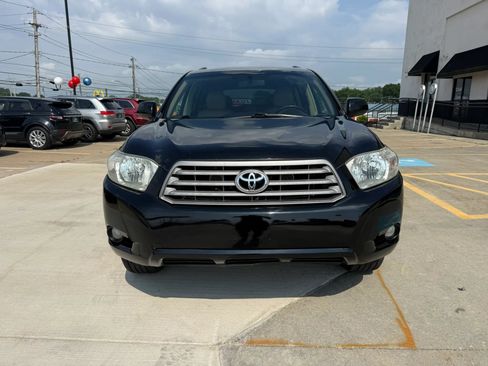 Used 2010 Toyota Highlander SE AWD/4WD image 4