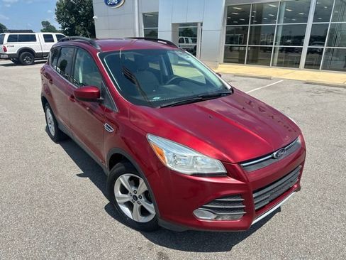 Used 2014 Ford Escape SE w/ Equipment Group 201A FWD image 6