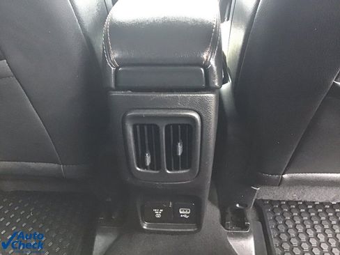 Used 2020 Jeep Compass Latitude w/ Popular Equipment Group image 16