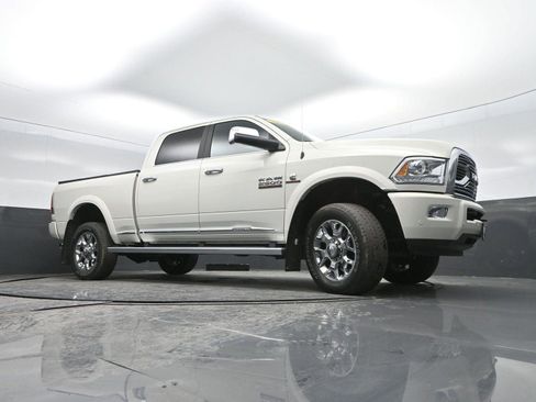 Used 2017 RAM 2500 Limited image 34