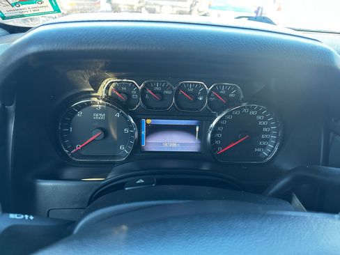 Used 2015 Chevrolet Tahoe LT image 12