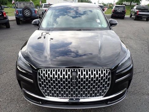 Used 2024 Lincoln Corsair AWD w/ Equipment Group 101A image 11