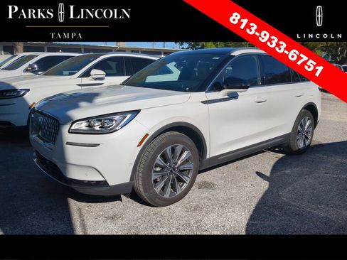 Used 2022 Lincoln Corsair Reserve w/ Equipment Group 201A image 4