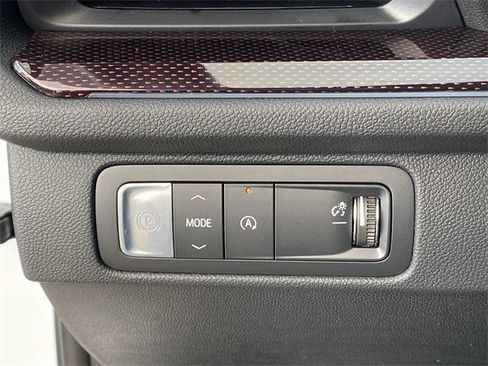 New 2026 Chevrolet Traverse RS image 21