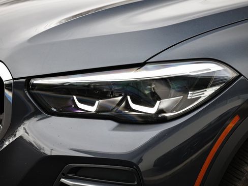 Used 2022 BMW X5 xDrive40i w/ Premium Package image 12