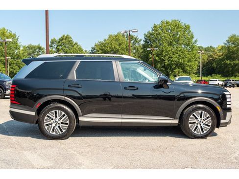 Used 2026 Hyundai Palisade SEL Premium FWD image 9
