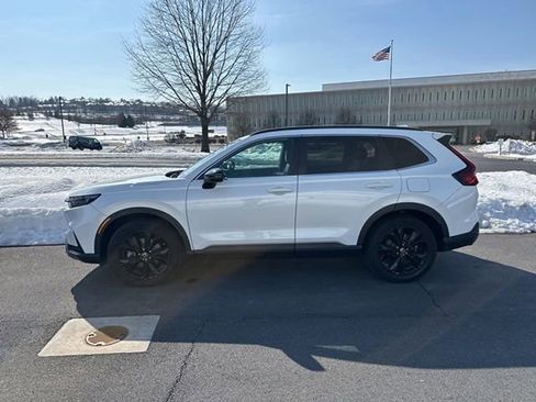 Certified 2023 Honda CR-V Sport Touring image 3