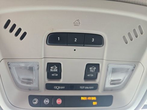 Used 2018 Chevrolet Traverse Premier w/ Redline Edition image 34