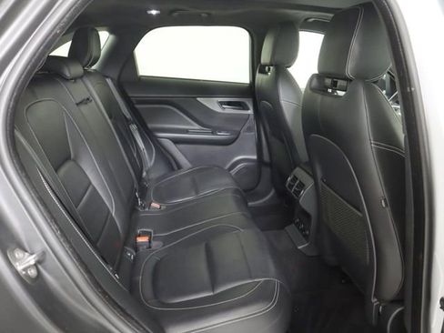 Used 2019 Jaguar F-PACE S image 14