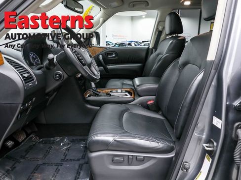 Used 2023 Nissan Armada SL w/ Captain's Chairs Package image 14