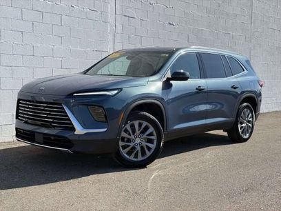 Used 2025 Buick Enclave Preferred w/ Super Cruise Package