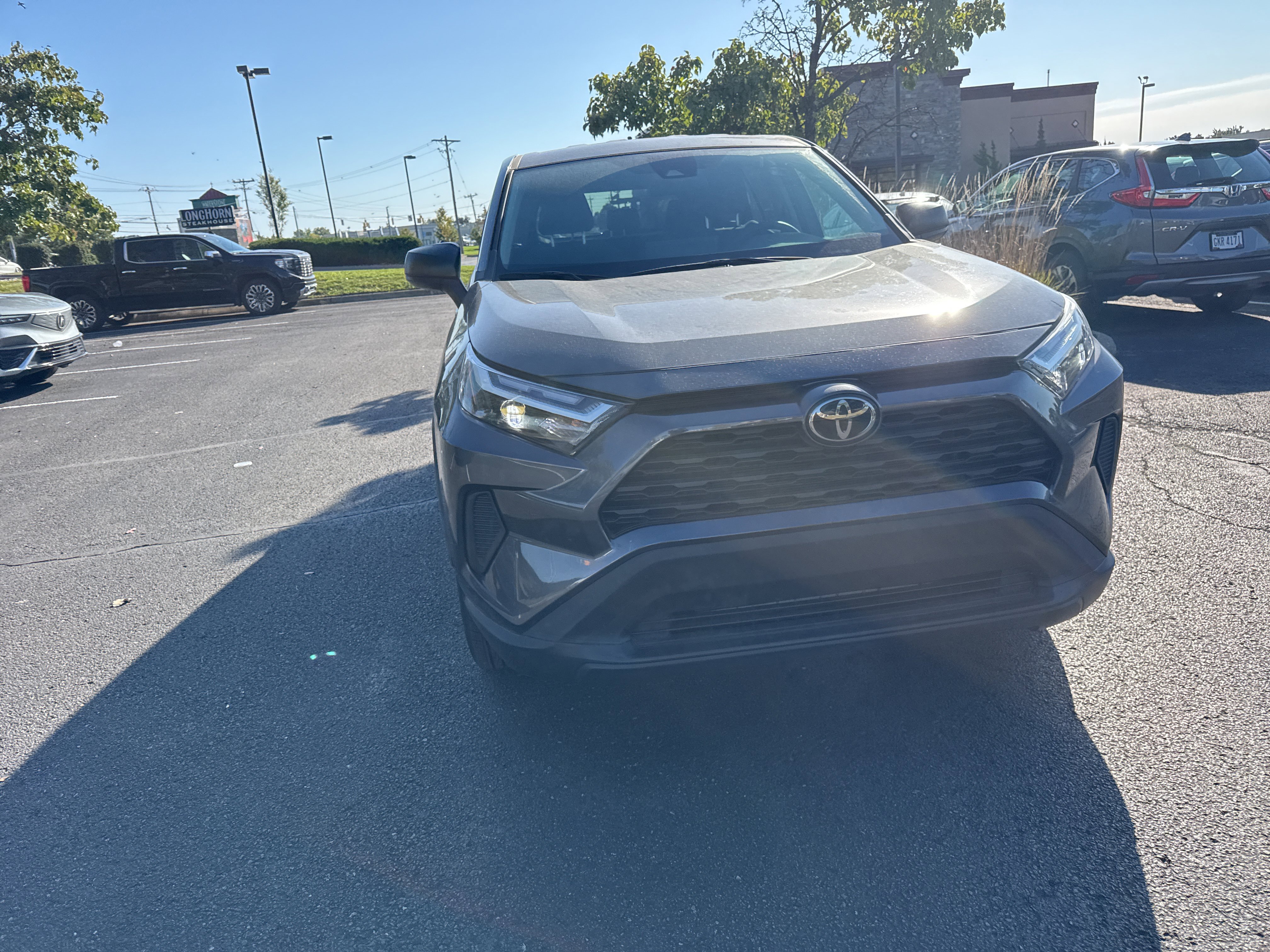 Used 2023 Toyota RAV4 LE AWD/4WD image 16