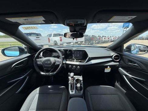 New 2026 Chevrolet Trax RS w/ Driver Confidence Package FWD image 28