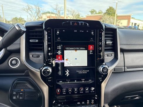 Used 2019 RAM 2500 Laramie image 18