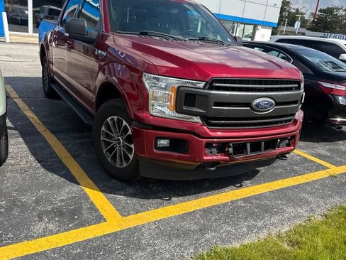Used 2018 Ford F150 XLT w/ Equipment Group 302A Luxury AWD/4WD image 3